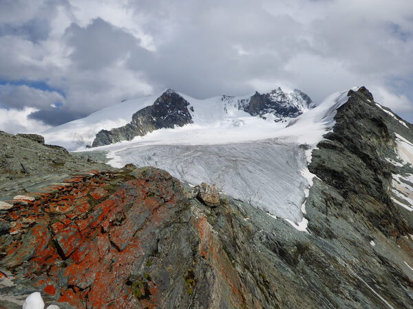 Bishorn, Weisshorn und Tete du Milon (v.ln.r.)